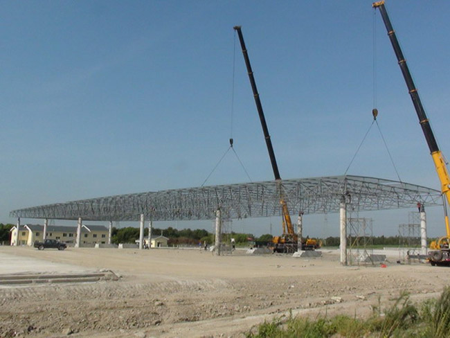 东丽收费站网架工程